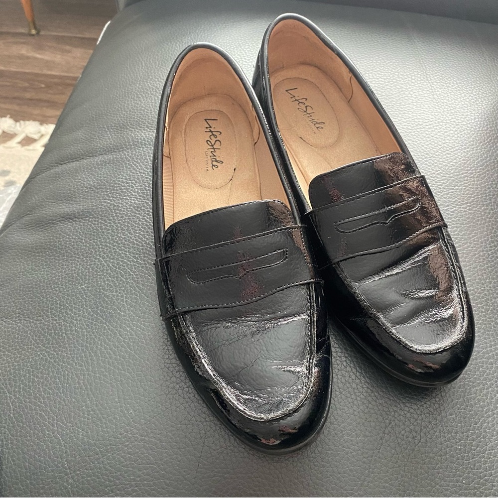 EUC LifeStride Patent Loafers - 10 Wide